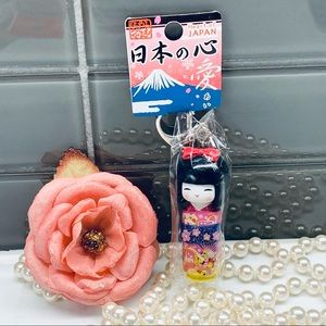 JAPANESE DOLL KIMONO KEYCHAIN.